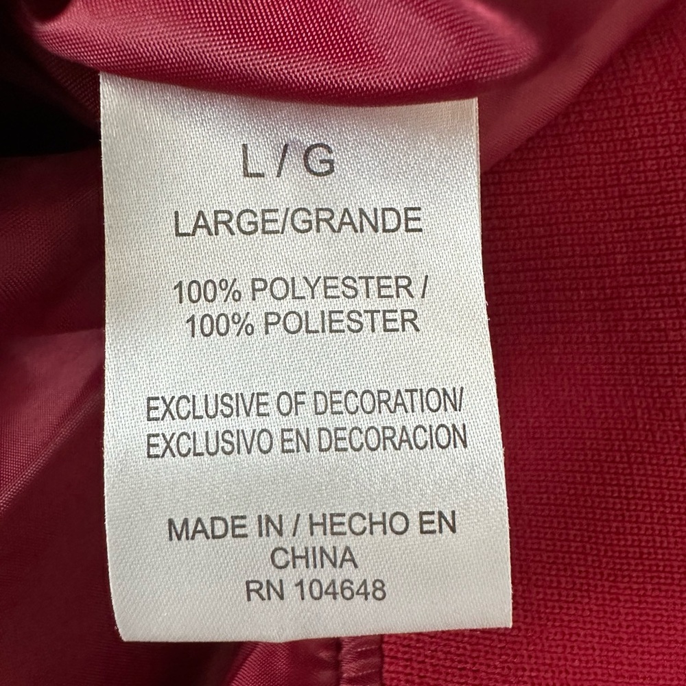 Pro Player Red V-Neck Sweater - Picture 8 of 9